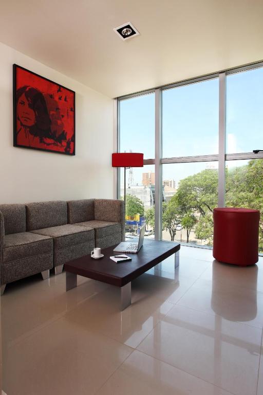 רזיסטנסיה Niyat Urban Hotel חדר תמונה